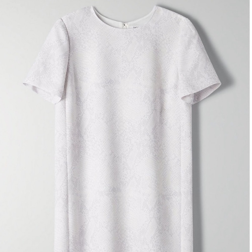 Aritzia Babaton white snake print patricio dress size 6 (small)